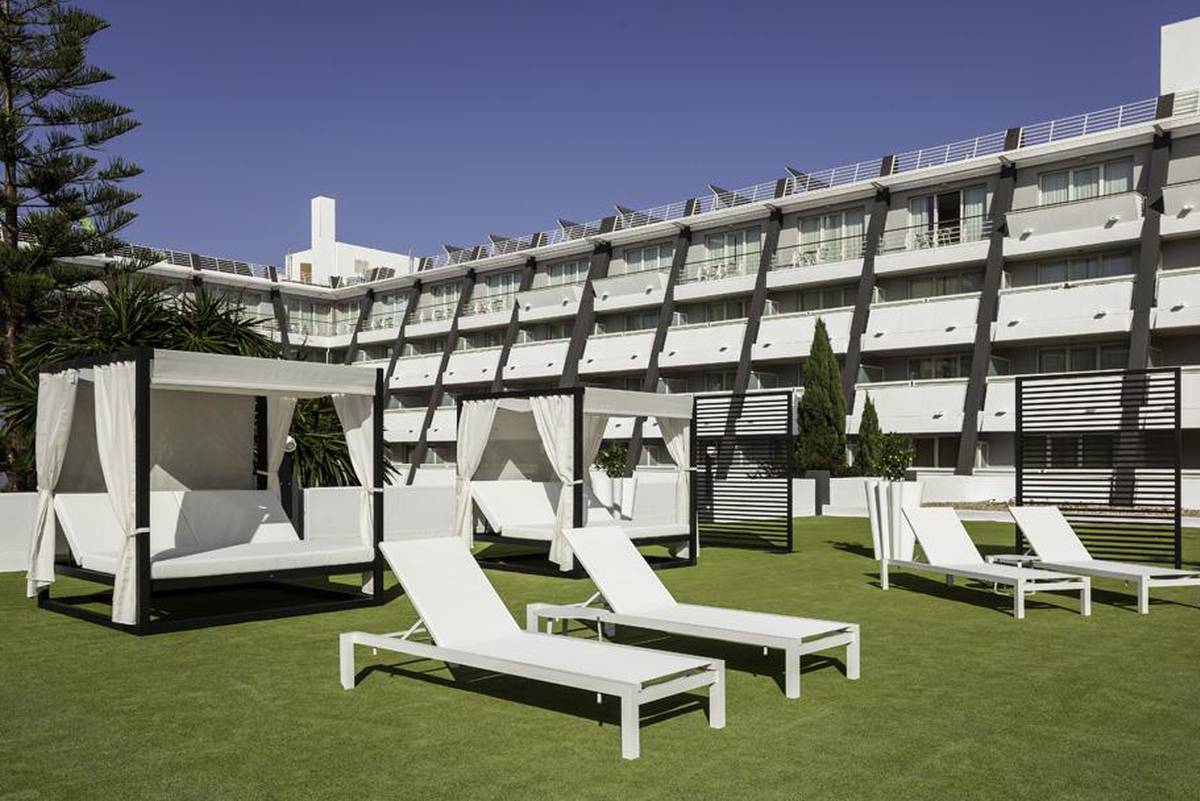 Solarium détendre hotel ilunion islantilla Hotel ILUNION Islantilla Huelva
